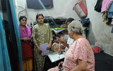 महतारी वंदन योजना के लिए ई-केवाईसी अभियान महतारी वंदन योजना के लिए ई-केवाईसी अभियान