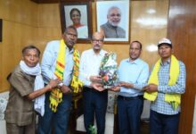 राज्यपाल डेका से अखिल भारतीय गोंड़वाना गोंड़ महासभा के पदाधिकारियों ने की सौजन्य भेंट