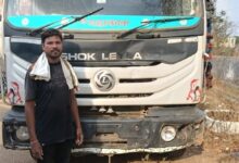 मुरम और रेत के खनन और परिवहन के मामले में एक जेसीबी और दो हाईवा जब्त