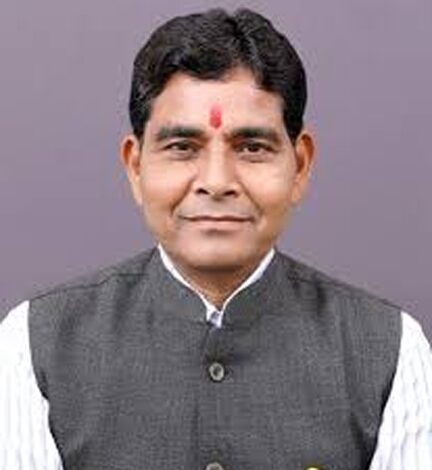 सारंगढ़-बिलाईगढ़ में गूंजेगा योग का संदेश : अंतर्राष्ट्रीय योग दिवस पर राजस्व मंत्री टंक राम वर्मा की मौजूदगी में होगा भव्य योगाभ्यास सारंगढ़-बिलाईगढ़ में गूंजेगा योग का संदेश : अंतर्राष्ट्रीय योग दिवस पर राजस्व मंत्री टंक राम वर्मा की मौजूदगी में होगा भव्य योगाभ्यास