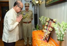 डॉ श्यामा प्रसाद मुखर्जी की पुण्यतिथि पर राज्यपाल ने दी श्रद्धांजलि