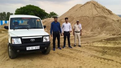 अवैध रेत भंडारण का मामले में मिक्सर प्लांट संचालक को नोटिस अवैध रेत भंडारण का मामले में मिक्सर प्लांट संचालक को नोटिस