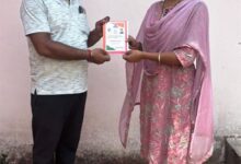 मुख्यमंत्री हेल्पलाइन बनी सहारा, शिकायत पर घर पहुंचा राशन कार्ड