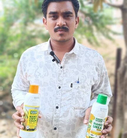 नैनो उर्वरकों से त्रिभुवन की बढ़ी आय, सुधरी मिट्टी की सेहत नैनो उर्वरकों से त्रिभुवन की बढ़ी आय, सुधरी मिट्टी की सेहत