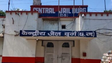 सलाखों के पीछे से सफलता की उड़ान