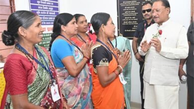 ’गाँव के द्वार पहुँची डिजिटल सरकार: बड़ेकनेरा का ‘सेवा सेतु’ मॉडल बना ग्रामीण सुशासन की नई मिसाल – मुख्यमंत्री विष्णुदेव साय’