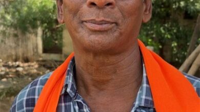खुशहाली की नई पौध- समय पर खाद-बीज मिलने से दंडवन के किसान रुद्रेश्वर के हौसलों को लगी नई उड़ान