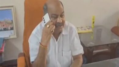 पार्षद की शिकायत पर एक्शन, विधायक को गाली देने वाले पर केस पार्षद की शिकायत पर एक्शन, विधायक को गाली देने वाले पर केस