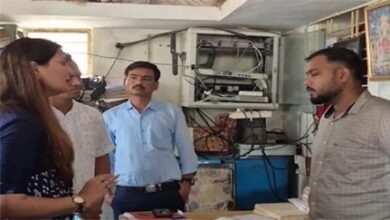 बिजली विभाग पर भड़कीं भावना बोहरा, JE हटाने के निर्देश