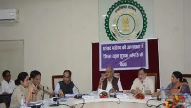 ट्रैफिक जाम पर बृजमोहन का वार, पुलिस पर निशाना