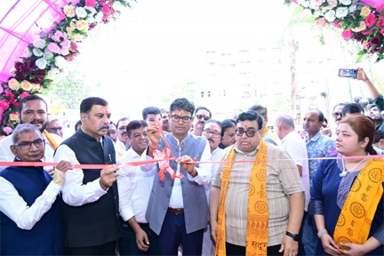 वित्त मंत्री ओपी चौधरी ने किया जीके इलेक्ट्रिक शोरूम का शुभारंभ वित्त मंत्री ओपी चौधरी ने किया जीके इलेक्ट्रिक शोरूम का शुभारंभ