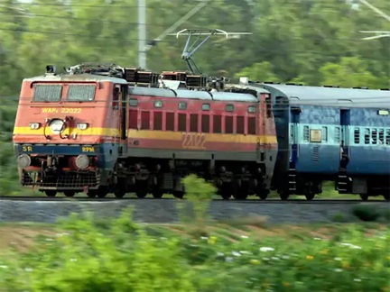 श्रावणी मेले के लिए स्पेशल ट्रेन, 1 से 30 अगस्त तक दौड़ेगी; रायपुर-दुर्ग समेत कई स्टेशनों पर ठहराव श्रावणी मेले के लिए स्पेशल ट्रेन, 1 से 30 अगस्त तक दौड़ेगी; रायपुर-दुर्ग समेत कई स्टेशनों पर ठहराव