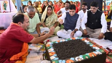 विकास का कोई विकल्प नहींः मंत्री टंक राम वर्मा विकास का कोई विकल्प नहींः मंत्री टंक राम वर्मा