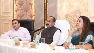 छत्तीसगढ़ को खेल हब बनाने नई सोच और विजन के साथ करें काम – अरुण साव छत्तीसगढ़ को खेल हब बनाने नई सोच और विजन के साथ करें काम – अरुण साव