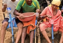 मुख्यमंत्री विष्णु देव साय के कृषि नवाचार को बढ़ावा देने के संकल्प को मिली नई उड़ान, प्रगतिशील किसान भानुप्रताप ने जुगाड़ तकनीक से तैयार की सीड ड्रिल