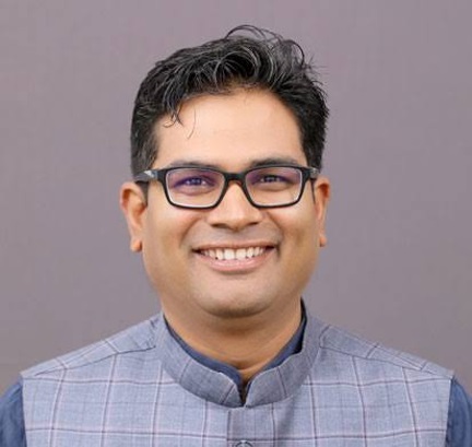 उद्योगों के वृक्षारोपण कार्यक्रमों की समीक्षा करेंगे आवास एवं पर्यावरण मंत्री ओ.पी. चौधरी उद्योगों के वृक्षारोपण कार्यक्रमों की समीक्षा करेंगे आवास एवं पर्यावरण मंत्री ओ.पी. चौधरी