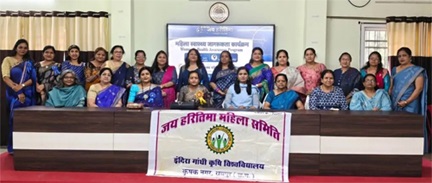 सर्वाइकल कैंसर और मेनोपॉज पर महिलाओं को किया गया जागरूक सर्वाइकल कैंसर और मेनोपॉज पर महिलाओं को किया गया जागरूक