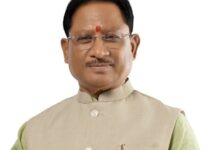 ‘राम-नामी’ ने बढ़ाया छत्तीसगढ़ का मान, सर्वश्रेष्ठ डॉक्यूमेंट्री सम्मान पर सीएम साय ने जताया गर्व ‘राम-नामी’ ने बढ़ाया छत्तीसगढ़ का मान, सर्वश्रेष्ठ डॉक्यूमेंट्री सम्मान पर सीएम साय ने जताया गर्व