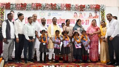 बच्चों की शिक्षा और भविष्य के निर्माण में अभिभावकों की महत्वपूर्ण योगदान: मंत्री नेताम बच्चों की शिक्षा और भविष्य के निर्माण में अभिभावकों की महत्वपूर्ण योगदान: मंत्री नेताम