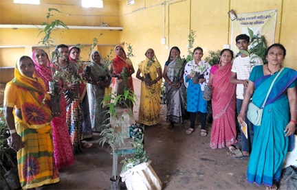 मुख्यमंत्री विष्णुदेव साय के नेतृत्व में पर्यावरण संरक्षण को जनआंदोलन बनाने की अभिनव पहल मुख्यमंत्री विष्णुदेव साय के नेतृत्व में पर्यावरण संरक्षण को जनआंदोलन बनाने की अभिनव पहल