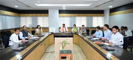 उप मुख्यमंत्री विजय शर्मा ने नक्सल प्रभावित जिलों में विकास और पुनर्वास कार्यों में तेजी लाने के दिए निर्देश उप मुख्यमंत्री विजय शर्मा ने नक्सल प्रभावित जिलों में विकास और पुनर्वास कार्यों में तेजी लाने के दिए निर्देश