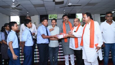 शिक्षा के महापर्व में विधायक पुरन्दर मिश्रा का प्रेरणादायी संदेश: “कलम की ताकत से ही बनेगा आत्मनिर्भर और विकसित भारत”
