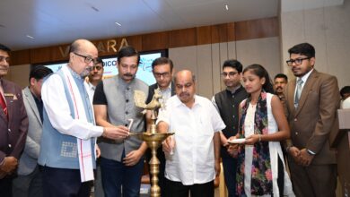 राज्यपाल रमेन डेका के साथ डॉक्टर्स डे समारोह में शामिल हुए विधायक पुरन्दर मिश्रा, चिकित्सकों के योगदान को किया नमन