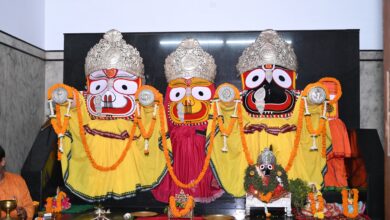 ‘कलियुग के साक्षात भगवान हैं श्रीजगन्नाथ स्वामी’ — पुरंदर मिश्रा, भक्ति और उल्लास के बीच संपन्न हुई बाहुड़ा रथयात्रा ‘कलियुग के साक्षात भगवान हैं श्रीजगन्नाथ स्वामी’ — पुरंदर मिश्रा, भक्ति और उल्लास के बीच संपन्न हुई बाहुड़ा रथयात्रा