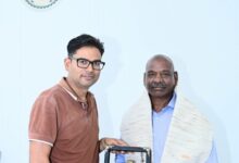 होजाई जिला समिति (असम) के उपसभापति रमाकांत गौड़ ने वित्त मंत्री ओपी चौधरी से की आत्मीय मुलाकात