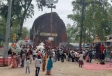 सावन के पहले सोमवार गणेश रूप में सजे हटकेश्वर महादेव