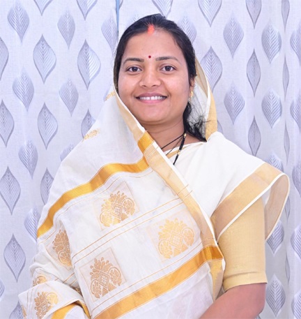 मंत्री लक्ष्मी राजवाड़े का बड़ा प्रशासनिक निर्णय मंत्री लक्ष्मी राजवाड़े का बड़ा प्रशासनिक निर्णय