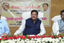 अवैध रेत उत्खनन, भण्डारण एवं परिवहन पर करें सख्त कार्यवाही : मंत्री मंत्री बघेल