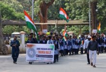 शहादत को सलाम, हर घर तिरंगे के नाम: बीजापुर में गूंजा देशभक्ति का संदेश