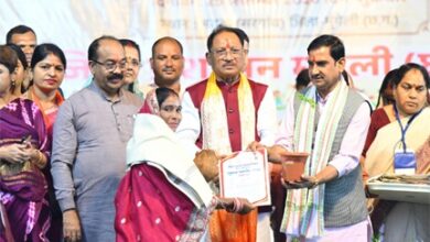 आंगन मिलन सेवा से उत्सव स्थल बने आंगनबाड़ी केंद्र, पहले दिन 97 हजार से अधिक लोगों की सहभागिता