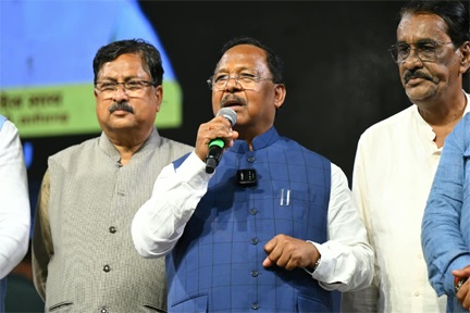 संगीत-कला से पीढि़यों को जोड़ रहा चक्रधर समारोह: मंत्री नेताम संगीत-कला से पीढि़यों को जोड़ रहा चक्रधर समारोह: मंत्री नेताम