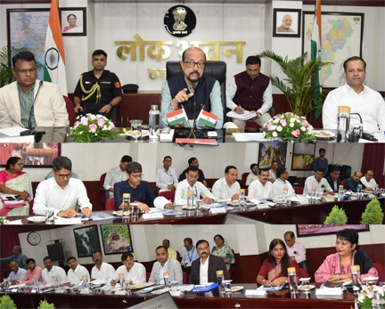 विश्वविद्यालयों की गुणवत्ता और विद्यार्थियों की संख्या बढ़ाना सर्वाेच्च प्राथमिकता – राज्यपाल डेका विश्वविद्यालयों की गुणवत्ता और विद्यार्थियों की संख्या बढ़ाना सर्वाेच्च प्राथमिकता – राज्यपाल डेका