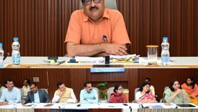 मुख्य सचिव ने विभागों में रिक्त पदों और भर्तियों की स्थिति की ली उच्च स्तरीय बैठक