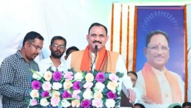 खड़गवां से ‘सक्षम एमसीबी सेवा संकल्प अभियान 2026’ का हुआ आगाज : स्वास्थ्य मंत्री ने किया वृहद स्वास्थ्य शिविर का शुभारंभ खड़गवां से ‘सक्षम एमसीबी सेवा संकल्प अभियान 2026’ का हुआ आगाज : स्वास्थ्य मंत्री ने किया वृहद स्वास्थ्य शिविर का शुभारंभ
