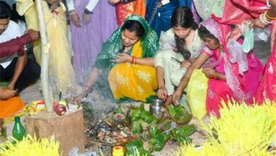 करमा पूजा में शामिल हुईं मंत्री लक्ष्मी राजवाड़े, प्रकृति, संस्कृति और लोकपरंपराओं के संरक्षण का दिया संदेश करमा पूजा में शामिल हुईं मंत्री लक्ष्मी राजवाड़े, प्रकृति, संस्कृति और लोकपरंपराओं के संरक्षण का दिया संदेश