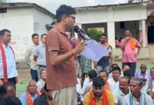 ग्राम सकरबोगा में वित्त मंत्री ओ.पी. चौधरी ने ग्रामीणों से किया आत्मीय संवाद