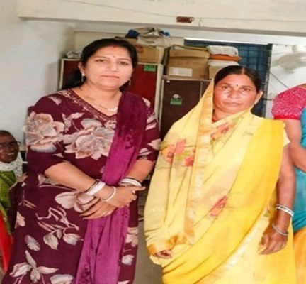 सेवा की कहानी : सेवा के संकल्प के साथ राष्ट्रीय परिवार सहायता योजना मुश्किल वक्त में पूर्णिमा को दिया संबल, 20 हजार रुपए की मिली आर्थिक मदद सेवा की कहानी : सेवा के संकल्प के साथ राष्ट्रीय परिवार सहायता योजना मुश्किल वक्त में पूर्णिमा को दिया संबल, 20 हजार रुपए की मिली आर्थिक मदद