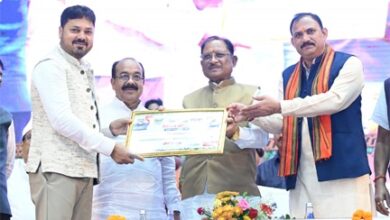 आयुर्वेद भारत की प्राचीन ज्ञान परंपरा की अमूल्य धरोहर, आधुनिक स्वास्थ्य सेवाओं के साथ भारतीय चिकित्सा पद्धतियों को भी दे रहे बढ़ावा – मुख्यमंत्री विष्णुदेव साय