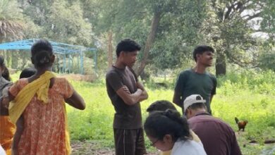 8 किमी की दुर्गम राह, फिर बेंगपाल में स्वास्थ्य शिविर; 106 ग्रामीणों की हुई जांच 8 किमी की दुर्गम राह, फिर बेंगपाल में स्वास्थ्य शिविर; 106 ग्रामीणों की हुई जांच