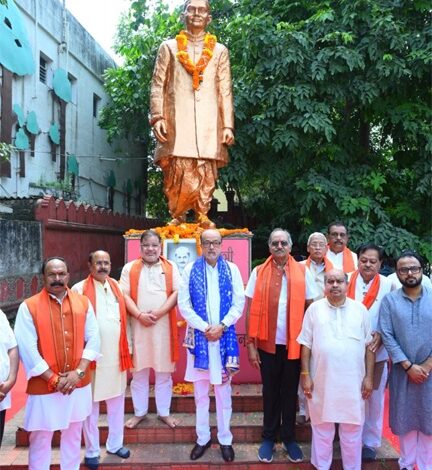 नशा मुक्त भारत के संकल्प के साथ राज्यपाल डेका ने की पदयात्रा नशा मुक्त भारत के संकल्प के साथ राज्यपाल डेका ने की पदयात्रा