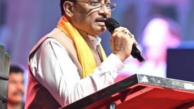 गरबा महोत्सव हमारी समृद्ध सांस्कृतिक परंपरा और मातृशक्ति के सम्मान का प्रतीक: मुख्यमंत्री विष्णु देव साय गरबा महोत्सव हमारी समृद्ध सांस्कृतिक परंपरा और मातृशक्ति के सम्मान का प्रतीक: मुख्यमंत्री विष्णु देव साय