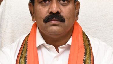 उप मुख्यमंत्री विजय शर्मा के निर्देश पर पीएम जनमन आवास में ठगी करने पर ठेकेदार शेख निजामुद्दिन उर्फ निक्की खान के विरुद्ध एफआईआर दर्ज