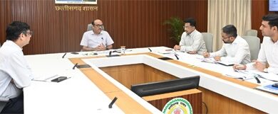 मुख्य सचिव की अध्यक्षता में प्रधानमंत्री आवास योजना (शहरी) की समीक्षा बैठक संपन्न
