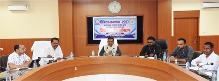 शासन की योजनाएं एवं नीतियां तैयार करने में जनगणना की महत्वपूर्ण भूमिका- संभागायुक्त नरेद्र कुमार दुग्गा शासन की योजनाएं एवं नीतियां तैयार करने में जनगणना की महत्वपूर्ण भूमिका- संभागायुक्त नरेद्र कुमार दुग्गा