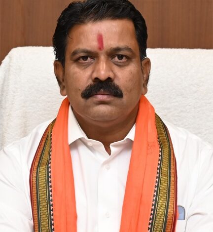 दीपावली से पहले बस्तर को सड़क विकास की बड़ी सौगात, 485 बसाहटों को मिलेगी बारहमासी सड़कें दीपावली से पहले बस्तर को सड़क विकास की बड़ी सौगात, 485 बसाहटों को मिलेगी बारहमासी सड़कें