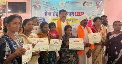 सेवा संकल्प अभियान : नारायणपुर के बेनूर में सजा सेवा सेतु का मंच